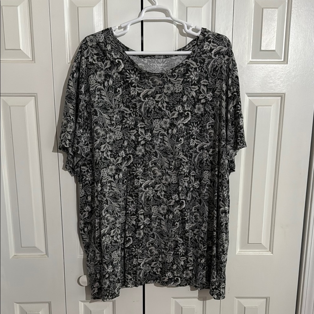 Floral Black and Gray Women's Top